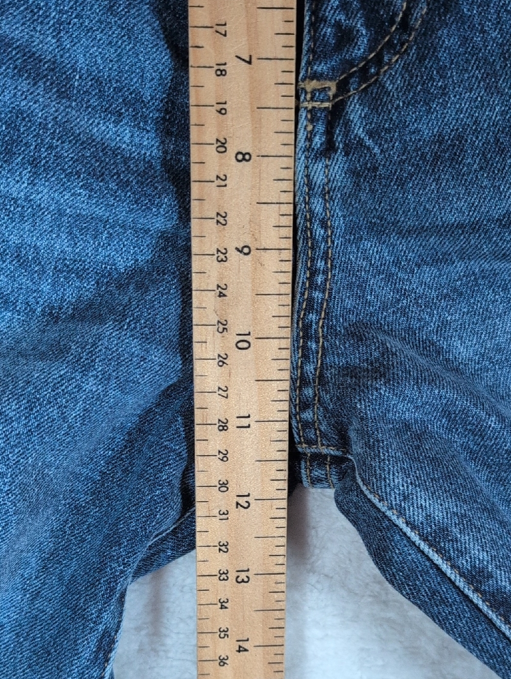 198-Liu-jo Style High-Rise Straight Jeans - Blue Denim‎ - Picture 5 of 9